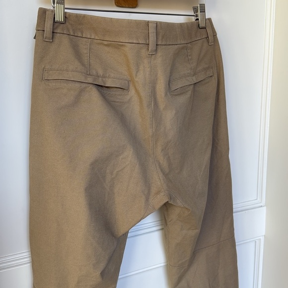 Lululemon Men’s Classic Fit Straight Leg Trouser Chino Tan Khaki Size 31 - Picture 4 of 8